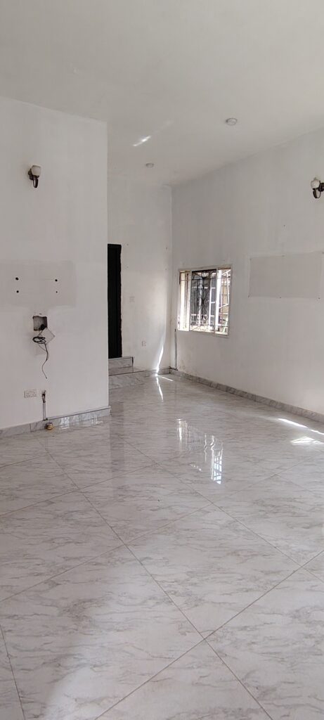 2 bedroom flat Apartment