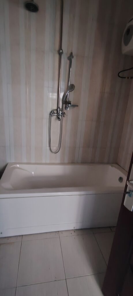 2 bedroom flat Apartment